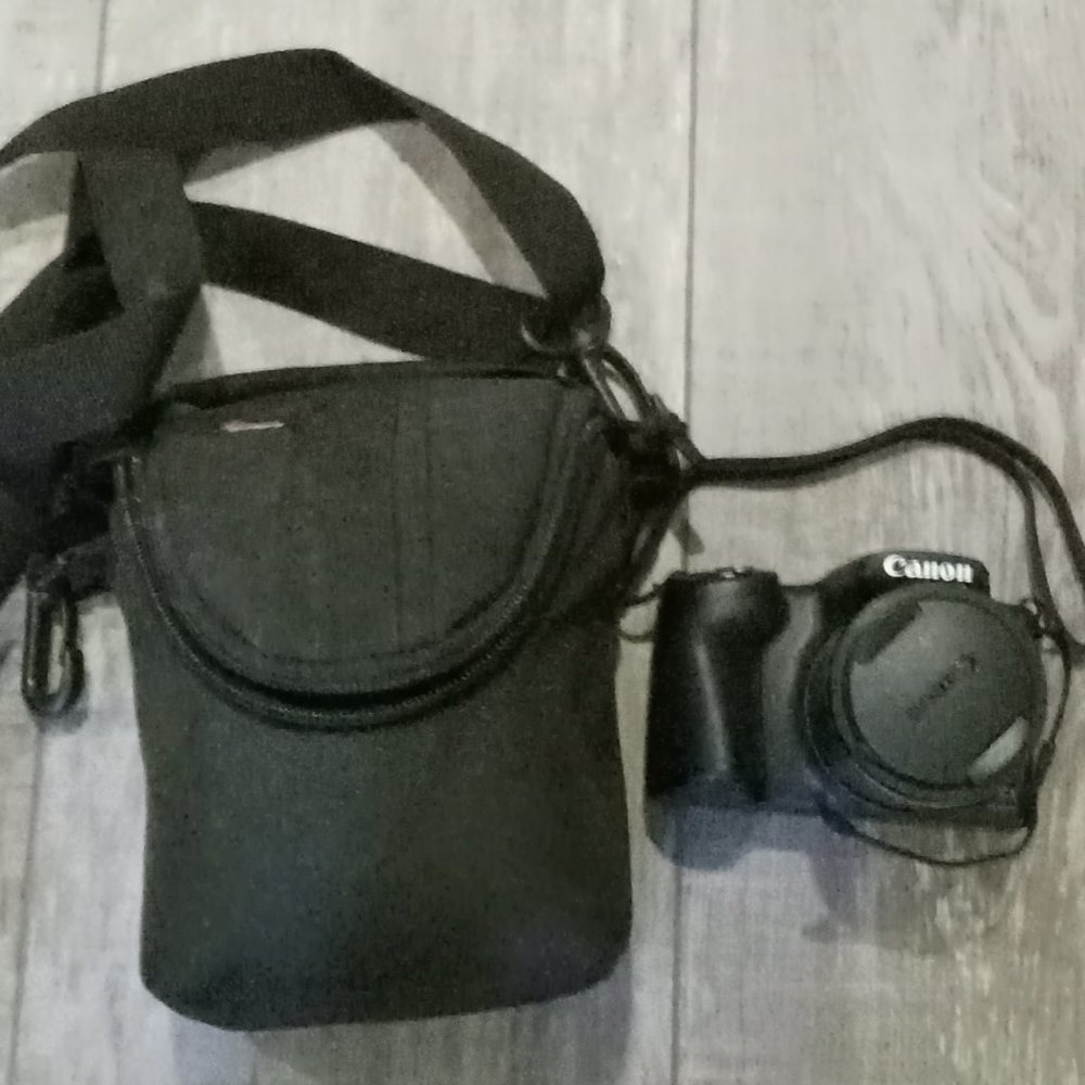 Canon Powershot PC2153 with Case & Charger